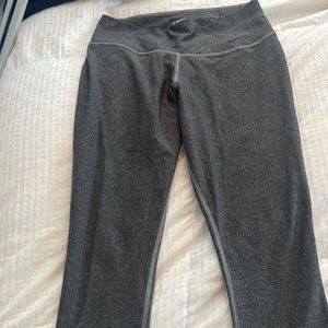 Nike crop pants leggings